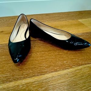 Cole Haan Shiny Leather Flats with Gold detail in the back Size 10